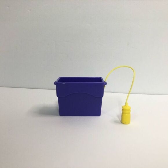 fisher price loving family camping cabin purple cooler  w/ yellow water bottle - Picture 1 of 7